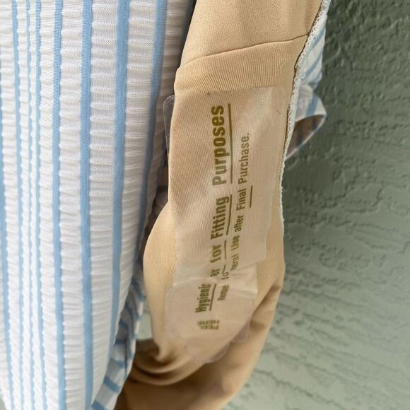 4X Old Navy NWT One Piece Bathing Suit 4 X - Picture 11 of 11